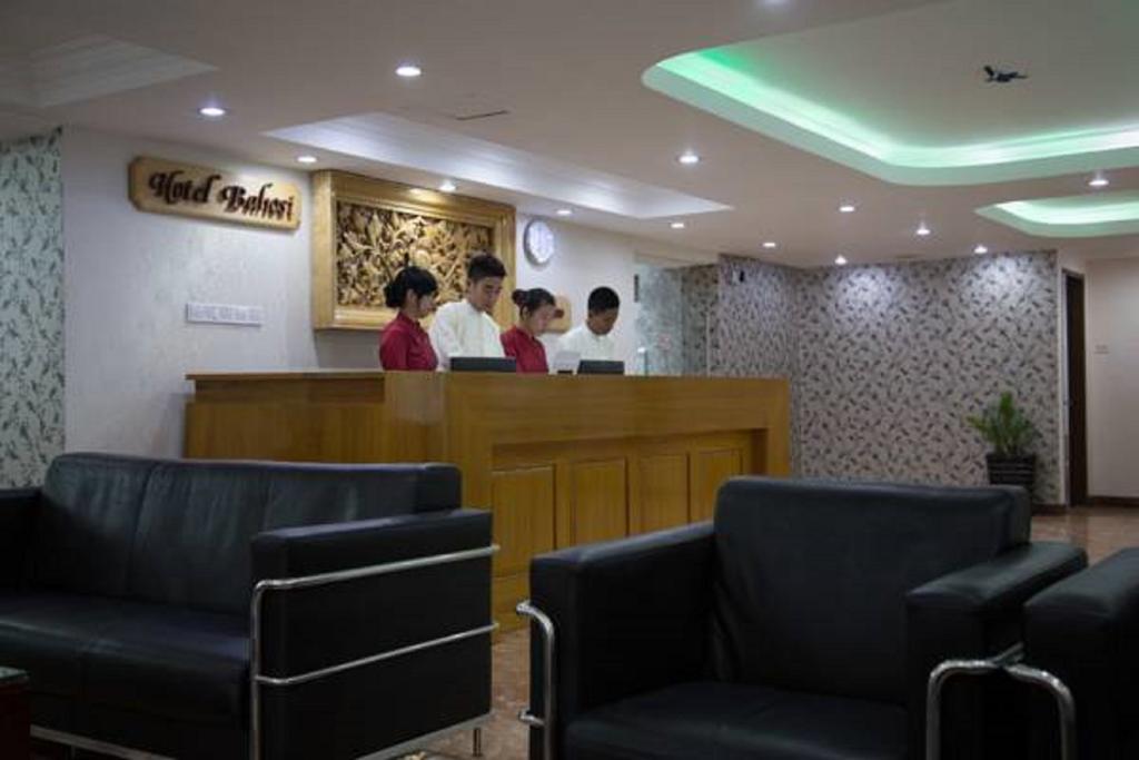 巴霍西报酒店 仰光 外观 照片